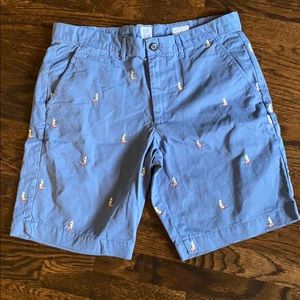 NWOT Gap Men’s embroidered shorts
